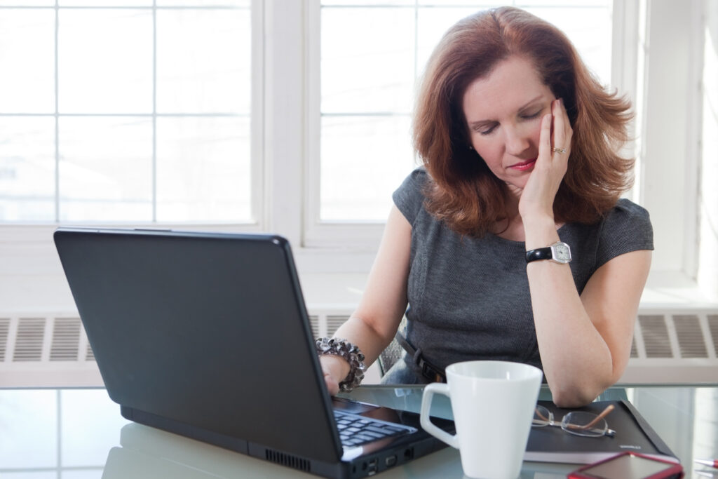 Sa zgjat menopauza dhe simptomat e saj?