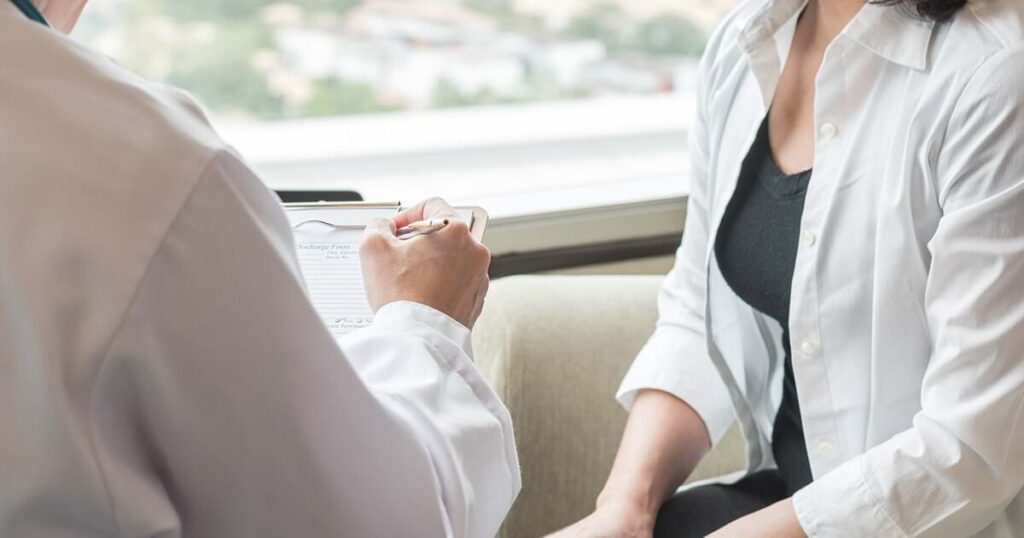 Konsulte me mjekun/en rreth simptomave dhe sa zgjat menopauza