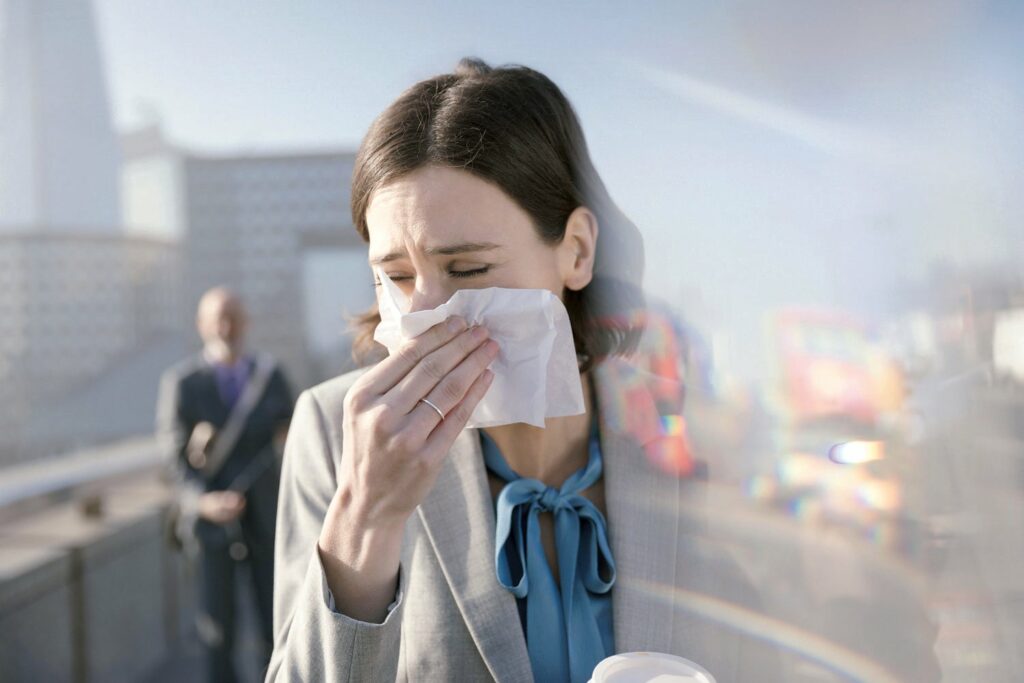 Ndotja e ajrit eshte nje nga irrituesit e astmes jo-alergjike